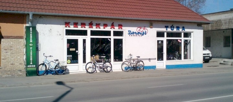 KERÉKPÁR SZERVIZ - Böröcfi Kerékpárüzlet és Szerviz (Nem pecsételőpont!)